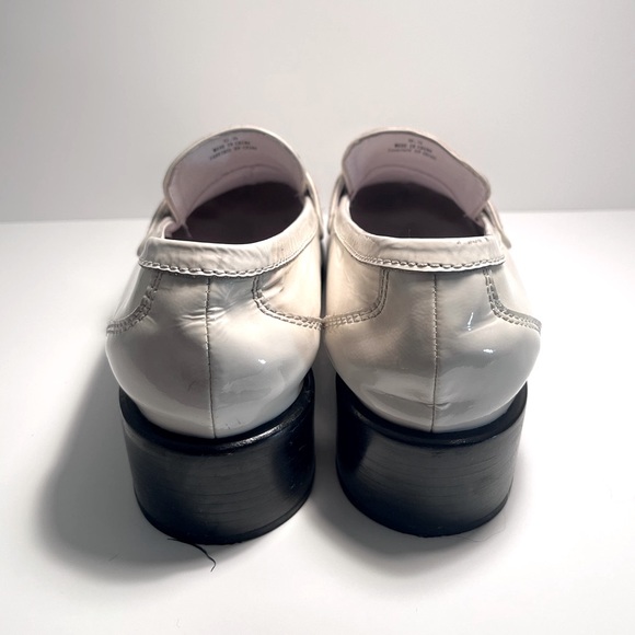 Jeffrey Campbell Sorbonne Y2K Cream Chunky Heel Penny Loafers Womens Size 9.5 - Picture 5 of 8